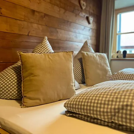 Haus Tirol 3*