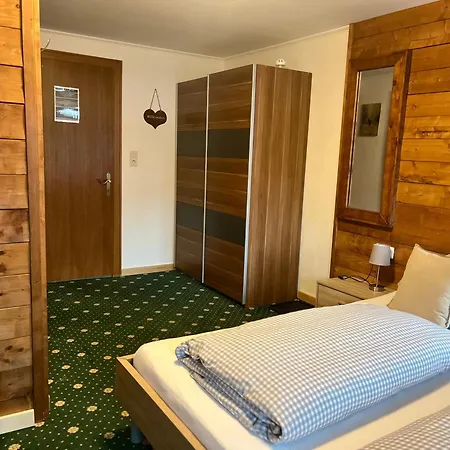 Haus Tirol Гостевой дом