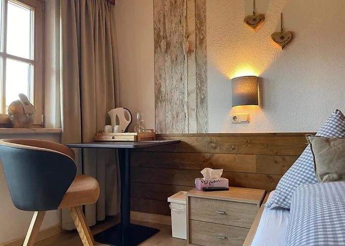 Haus Tirol エールヴァルト