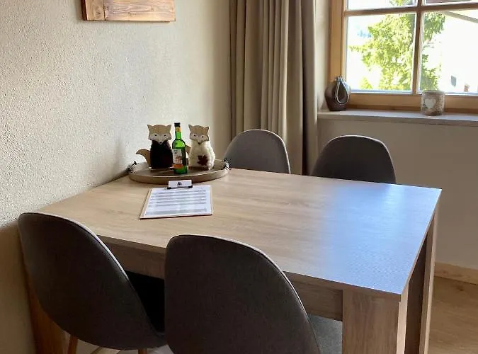 Haus Tirol ゲストハウス エールヴァルト