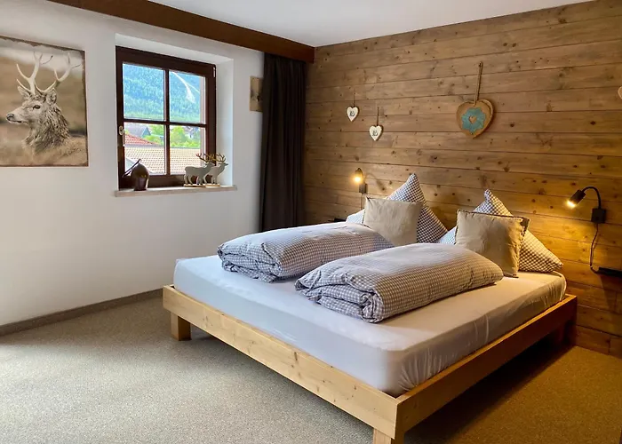 Haus Tirol ゲストハウス 3*