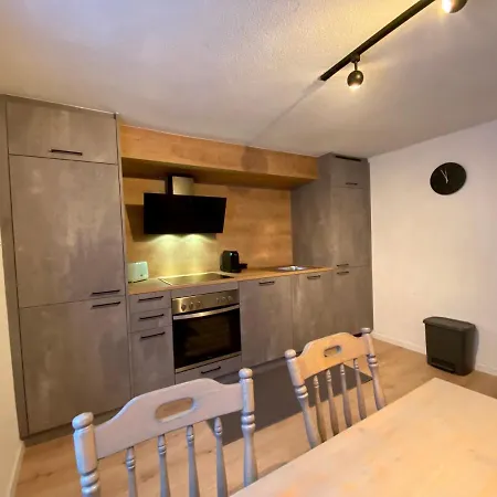 게스트하우스 Haus Tirol 3*