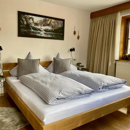 Affittacamere Haus Tirol 3*